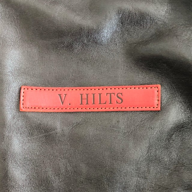 トイズマッコイのフラッグシップモデル V. HILTS | BLISSWEAR